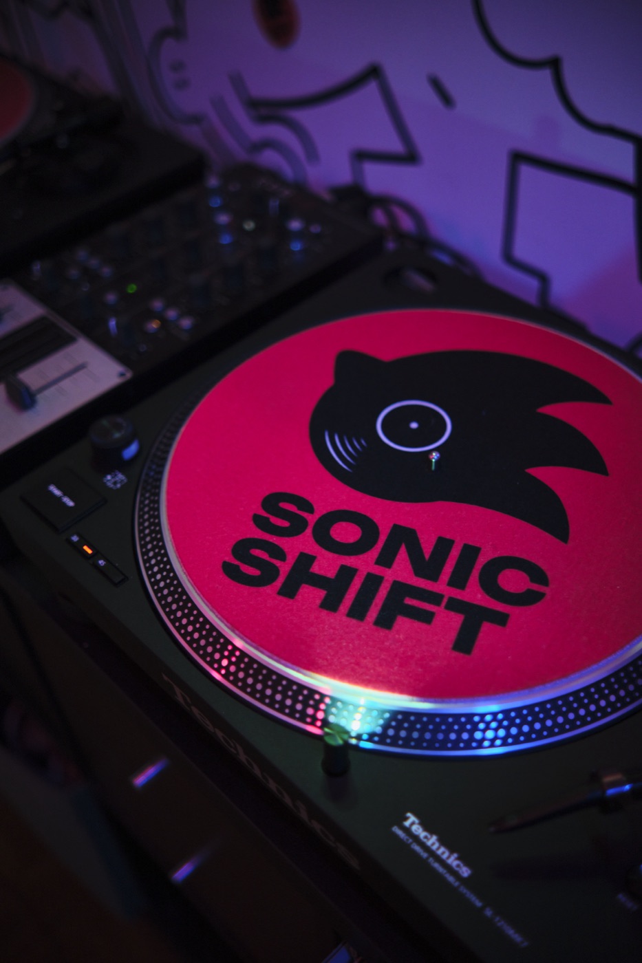 Sonic Shift slipmat on the Technics
